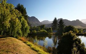 Bo La Motte Farm Cottages